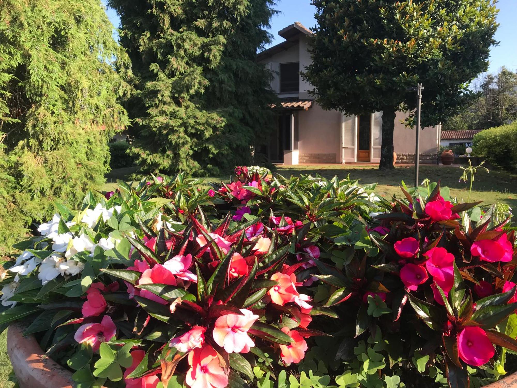 Appartamento Lussuoso 2 In Villa Riccardo Барга Экстерьер фото